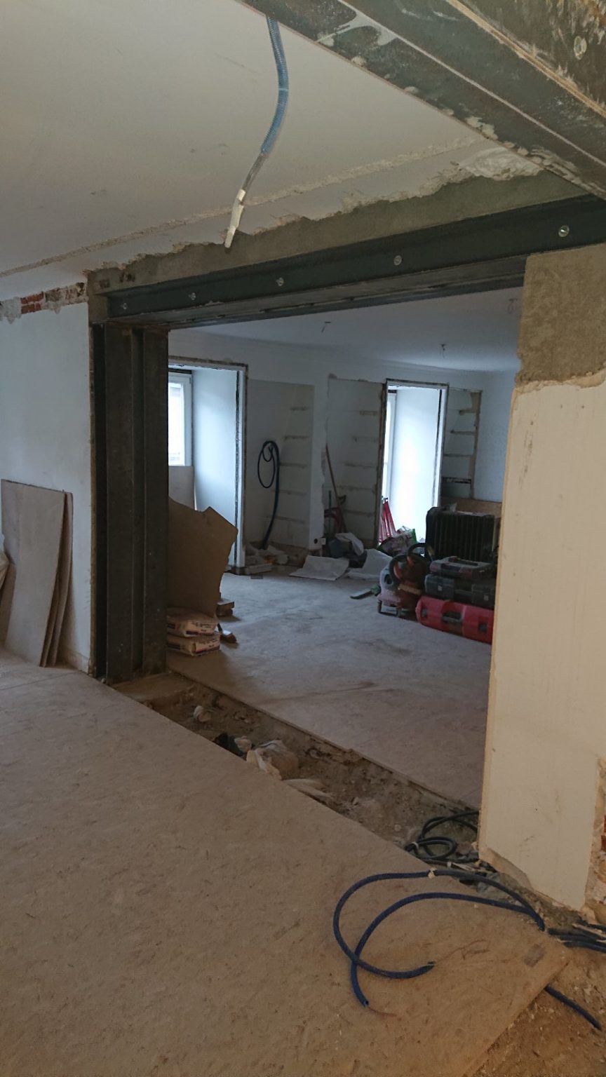 Ouverture de mur porteur dans une maison individuelle