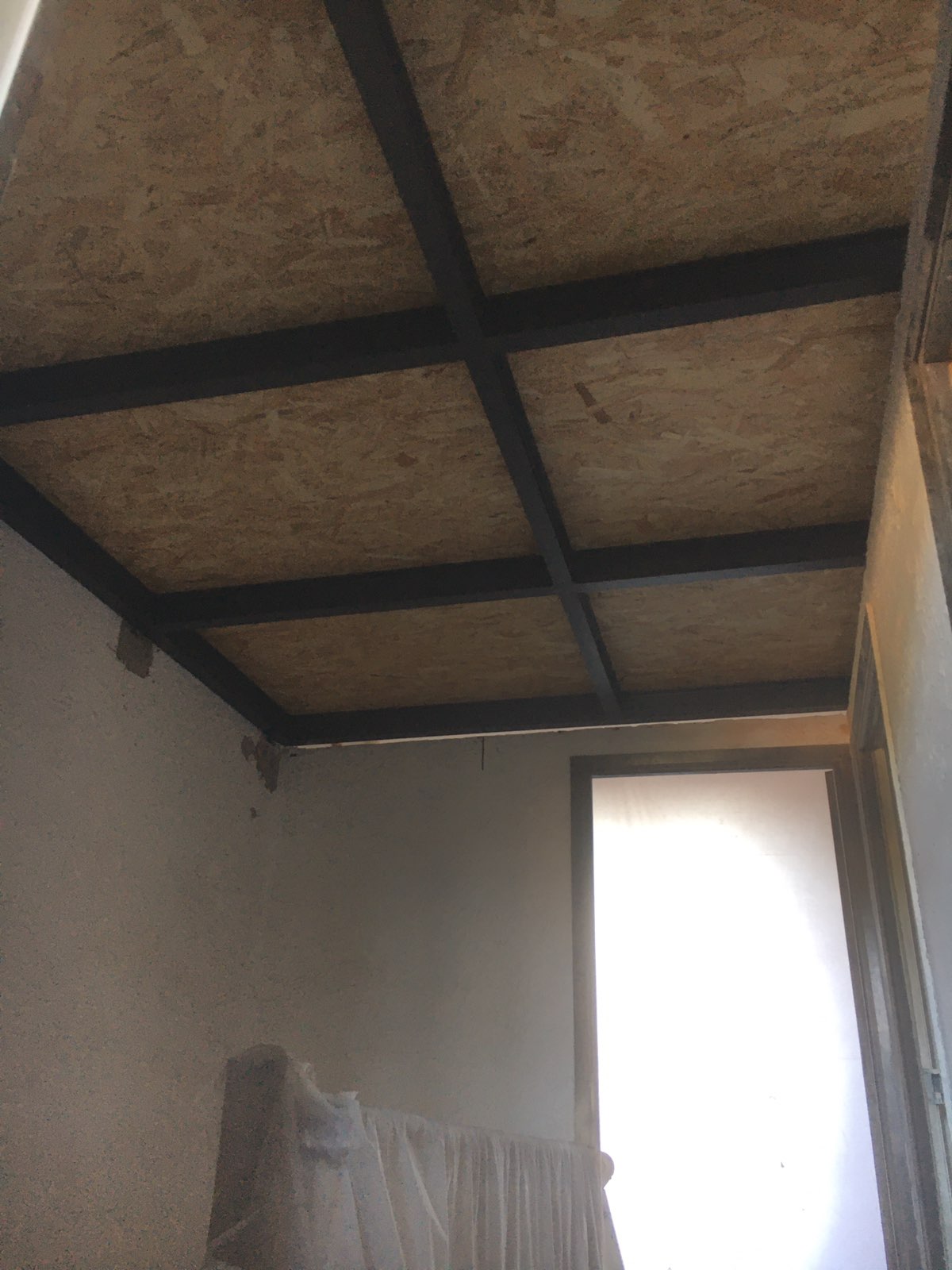 Mezzanine - Création d’une mezzanine sur mesure en métal à Cagnes-sur-Mer 2