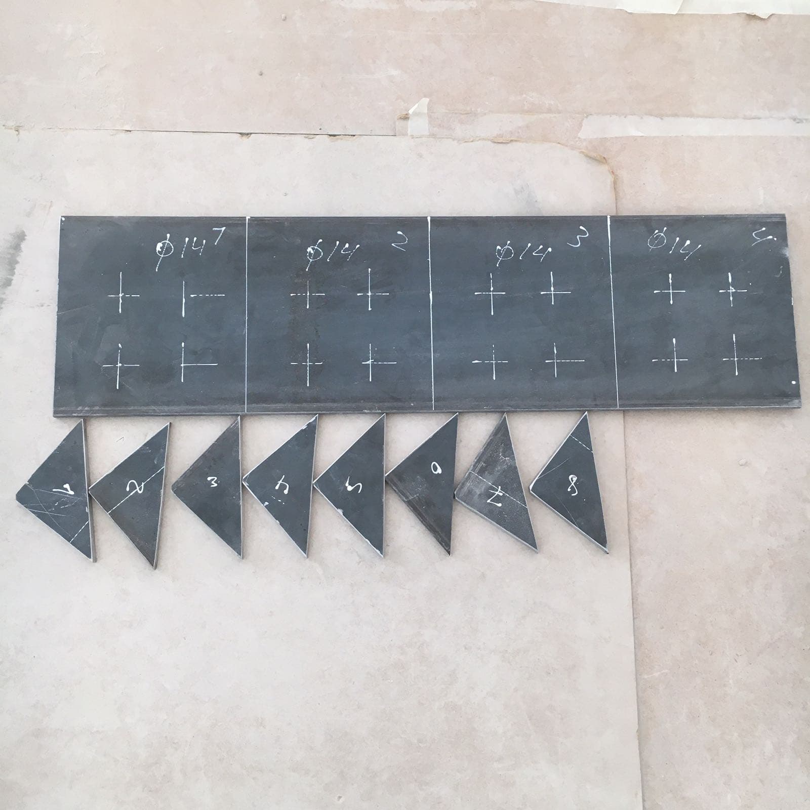 Murs porteurs - Création d'une ouverture dans un mur porteur en béton armée à Mandelieu-la-Napoule. Renforcement par technique de moisage. 15