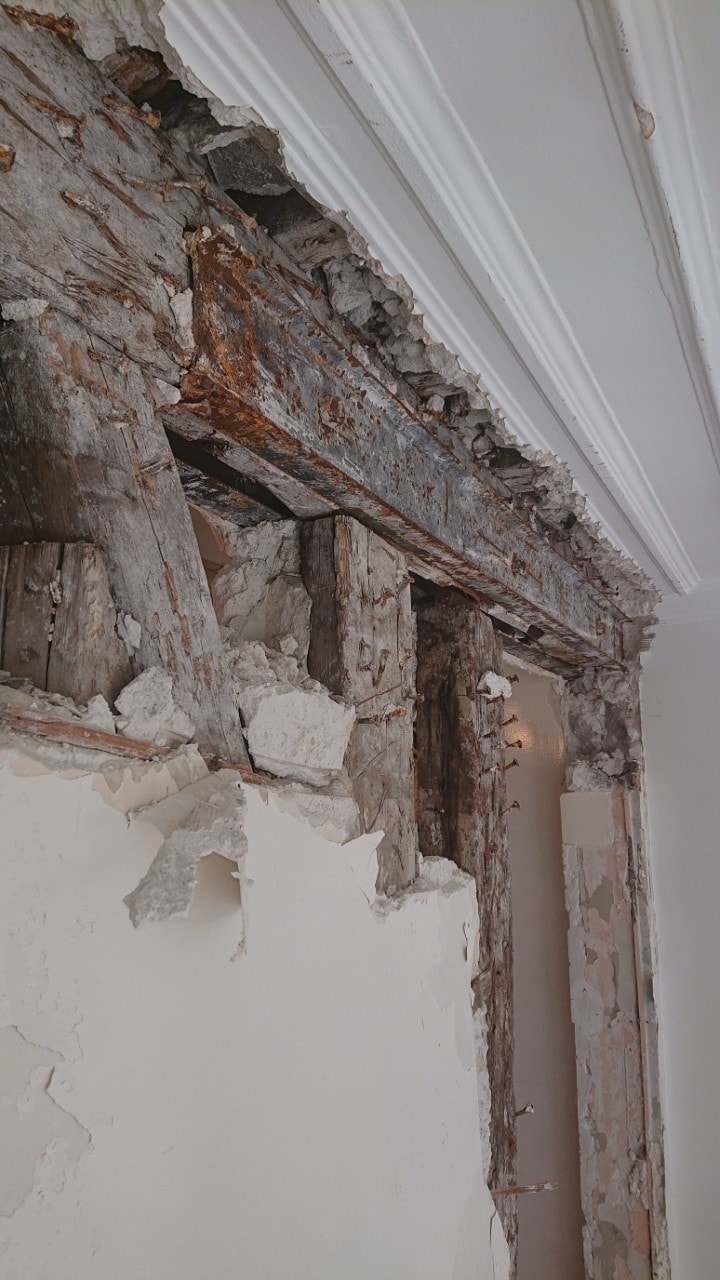 Murs porteurs - Démolition de mur de refend dans une maison individuelle à Toulon. 9