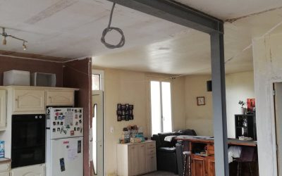 Ouverture de mur porteur en briques dans une maison individuelle à Vallauris. Pose d’un IPN