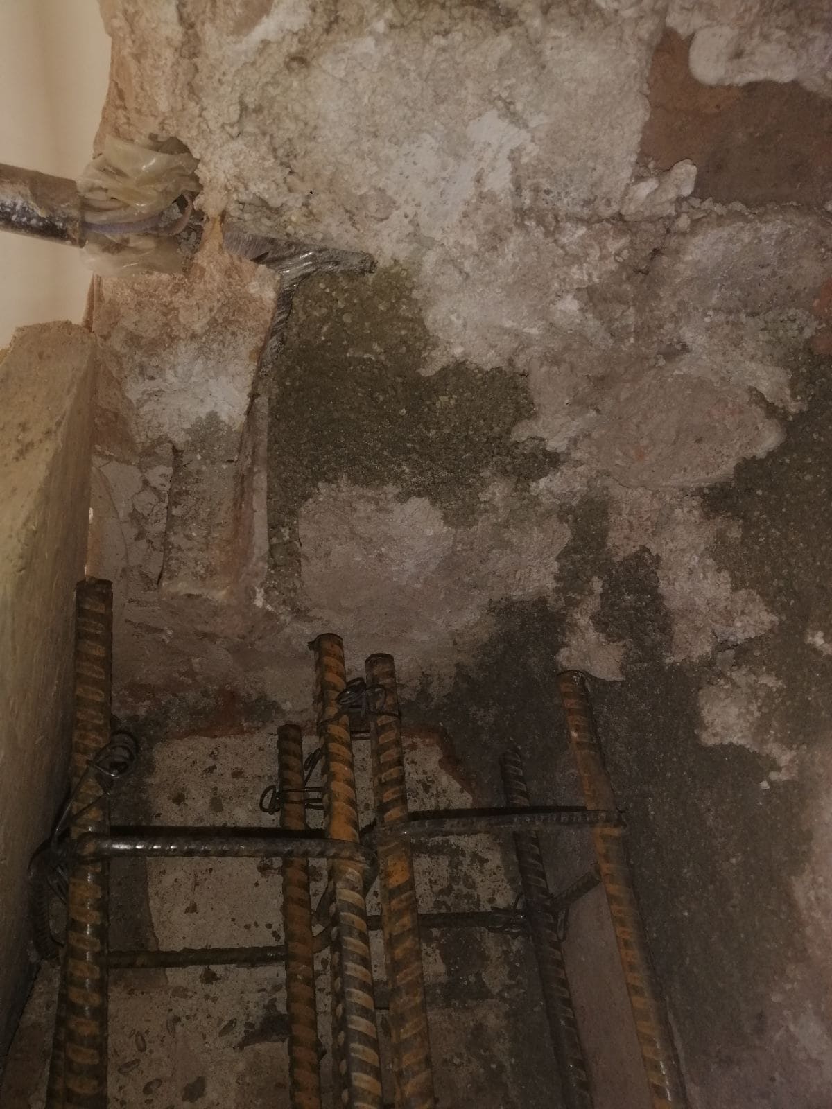 Création d'une ouverture dans un mur porteur à Paris 18ème - Agrandissement d'une baie