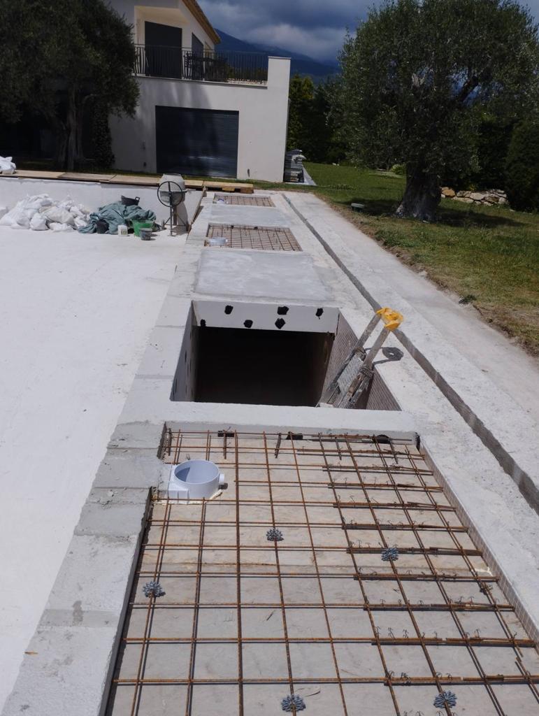 Modification de la piscine à Mandelieu-la-Napoule - Structure en béton