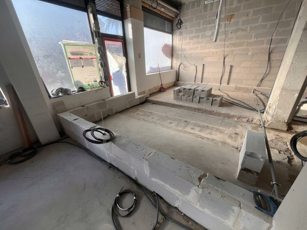 Création d’un plancher béton avec isolant technique – Hôtel Albert 1er à Nice 06000 - Structure en béton