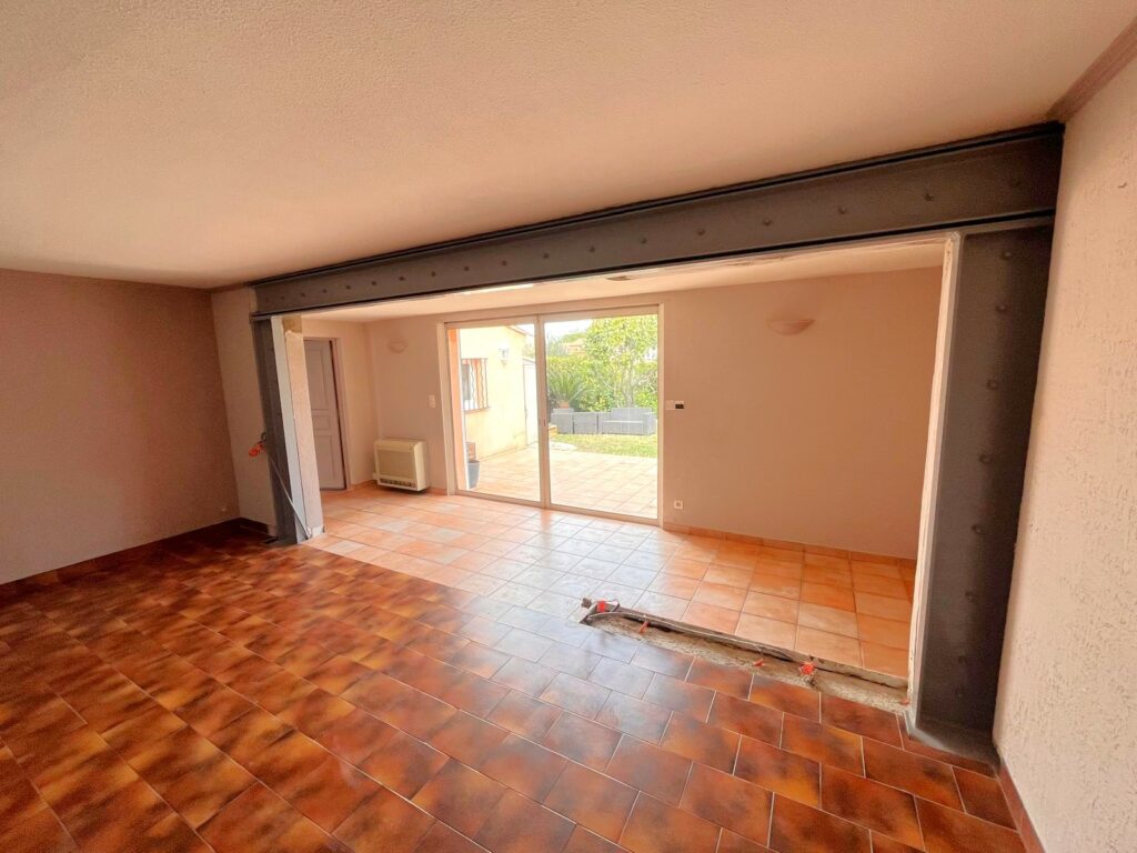 Agrandissement d’une ouverture dans un mur porteur — renforcement par structure métallique, réalisation à Grasse - Agrandissement d'une baie