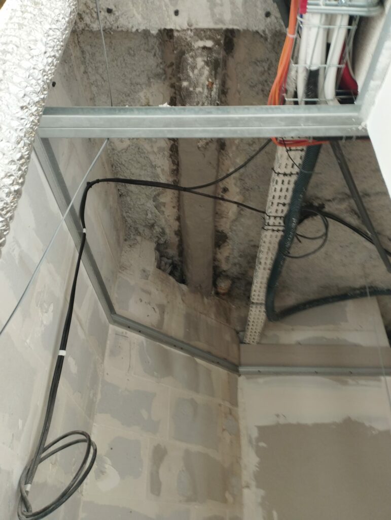 Réparation structurelle d’une poutre en béton armé à Antibes - Renforcement des poutres