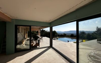Agrandissement d’ouvertures dans mur porteur de façade – Vue mer sublimée grâce à une transformation structurelle, au Cannet