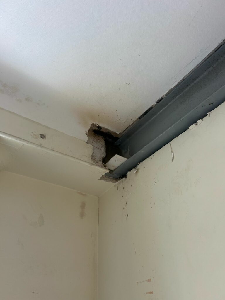 Création d’une trémie d’escalier à Mougins dans le cadre de la liaison entre deux étages - Structure en béton
