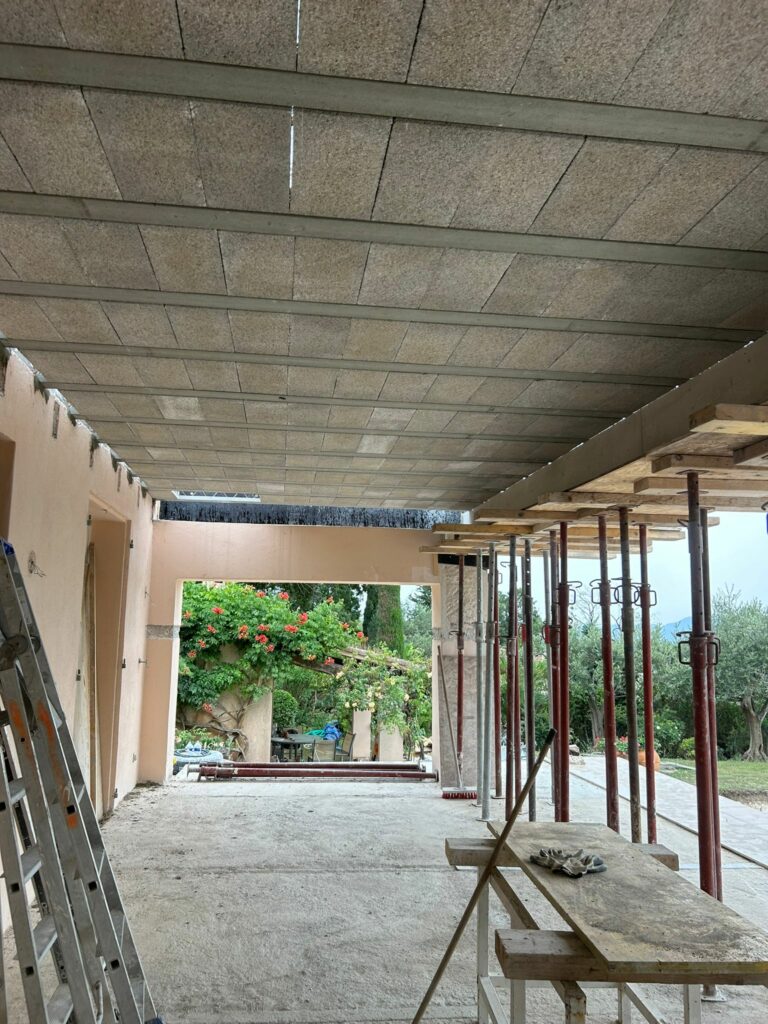 Création d'une terrasse béton armé à Mouans-Sartoux 06370 - Extension terrasse