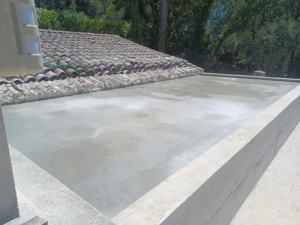 Création d'une terrasse béton armé à Mouans-Sartoux 06370 - Extension terrasse