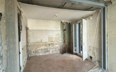 Agrandissement d’une ouverture dans un mur porteur avec renfort en béton armé et structure métallique à Grasse