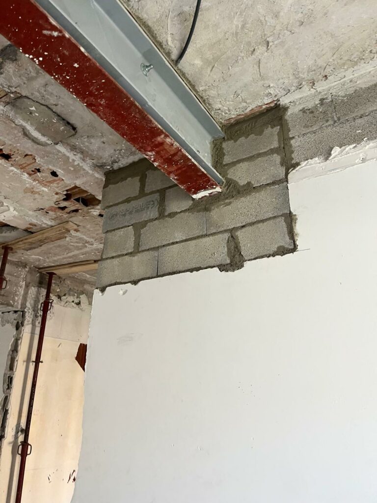 Renforcement d’un plancher à Cannes avant la dépose de cloisons semi-porteuses - Murs semi-porteur