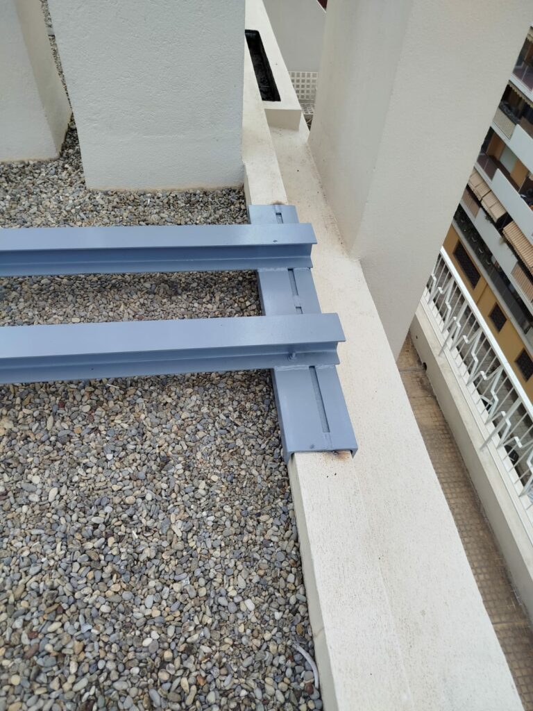 Création de structure métallique pour climatisation à Villeneuve-Loubet - Structure métallique