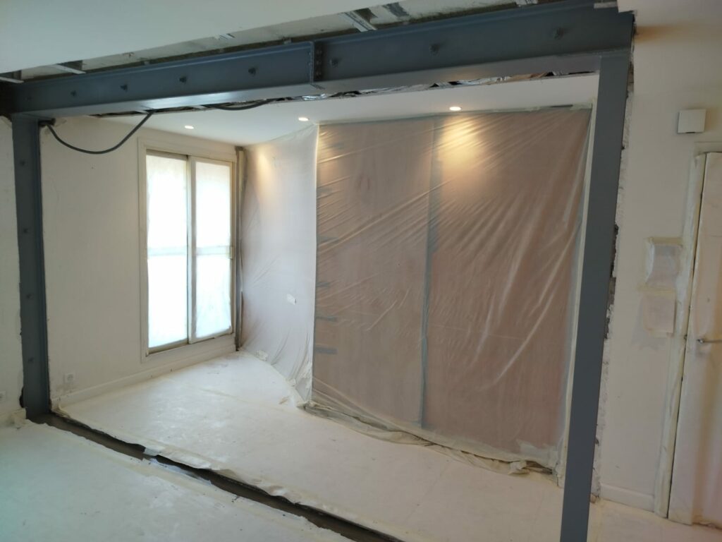 Création d’une ouverture dans un mur porteur en béton armé à Peymeinade - Démolition des Murs porteurs