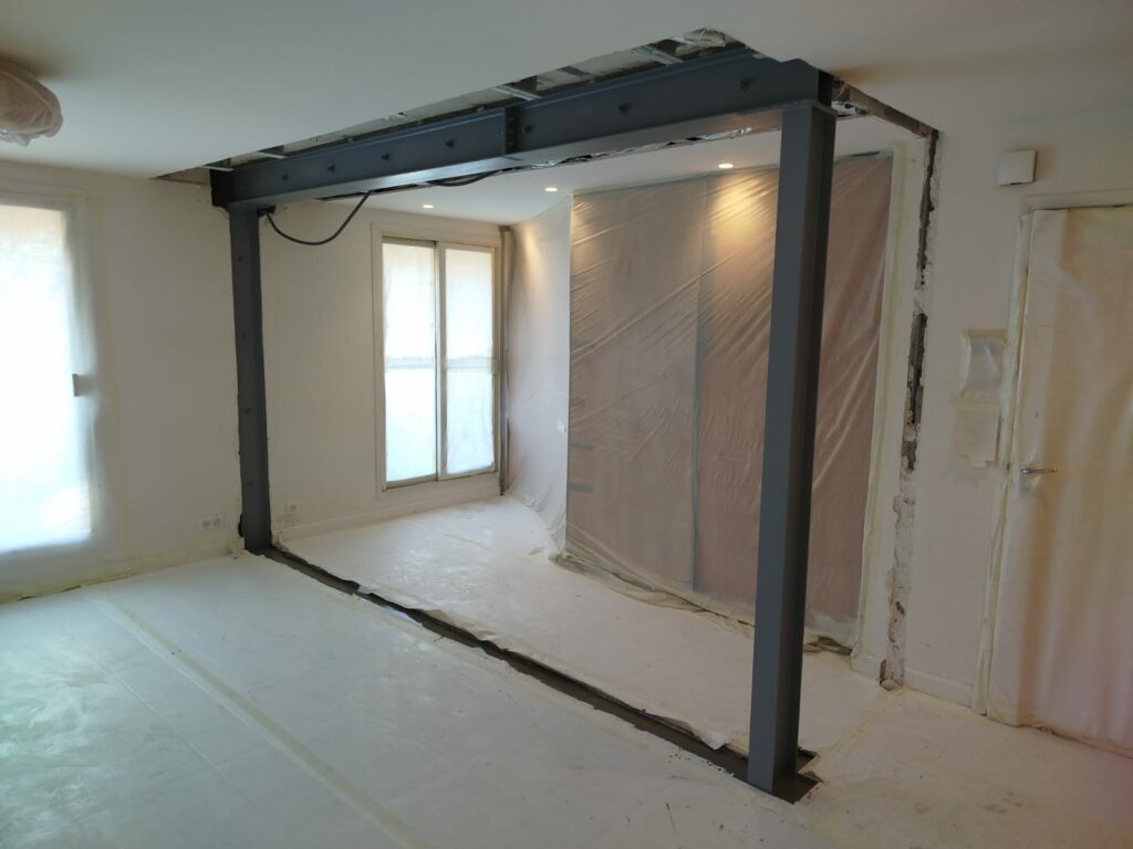 Création d’une ouverture dans un mur porteur en béton armé à Peymeinade - Démolition des Murs porteurs