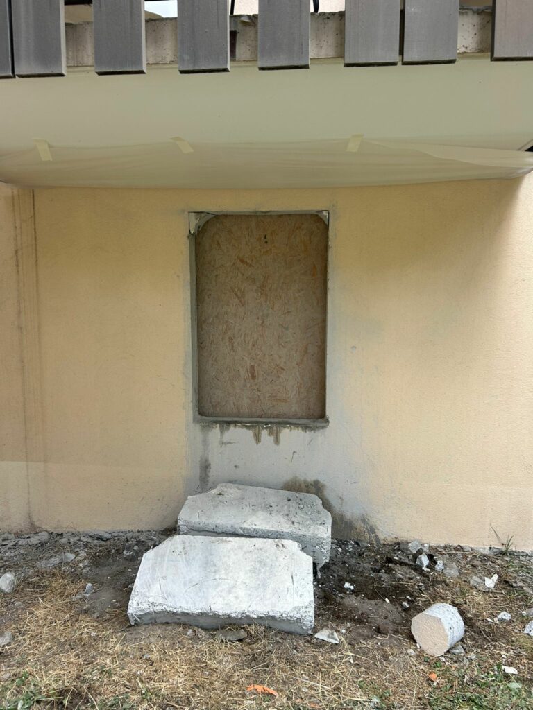 Sciage d'un mur en béton à Saint-Raphaël pour créer trois fenêtres - Agrandissement d'une baie