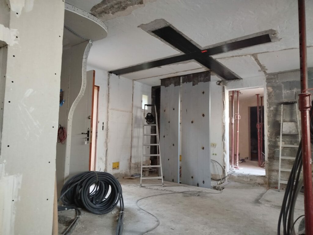 Création de trémie d’escalier et renforcement de plancher béton à Théoule-sur-Mer - Reprise de plancher