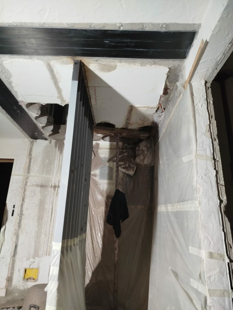 Création de trémie d’escalier et renforcement de plancher béton à Théoule-sur-Mer - Reprise de plancher