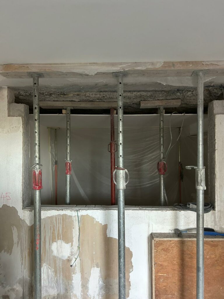 Création d’ouvertures dans un mur porteur en béton armé à Vallauris - Murs porteurs