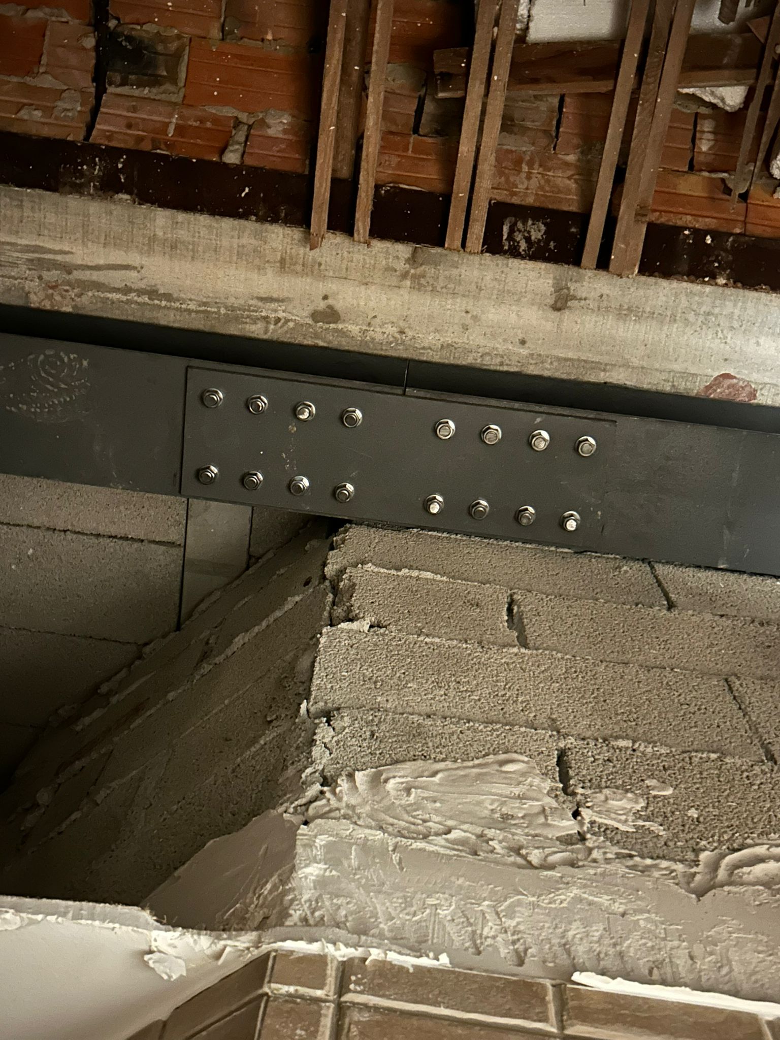 RENFORCEMENT_PAR_STRUCTURE_METALLIQUE_NICE_PRINCIPAL