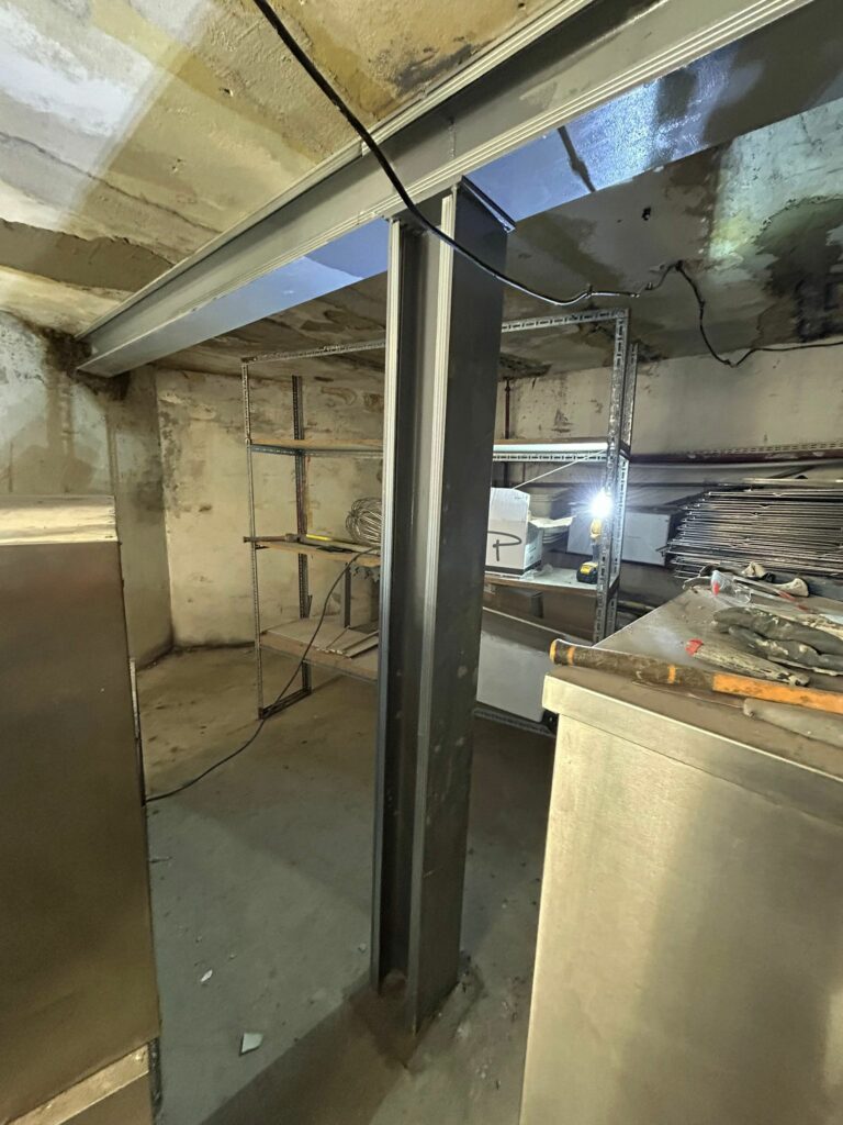 Reprise d’un plancher haut de caves avec renforcement par structure métallique à Roquebrune-Cap-Martin - Reprise de plancher