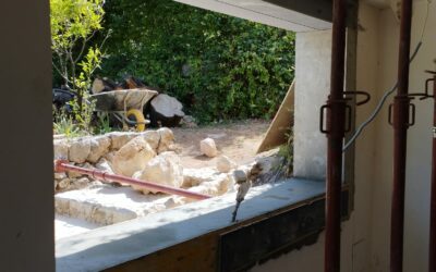 Création d’une ouverture dans un mur porteur de façade et renforcement par structure en béton armé à Saint-Tropez